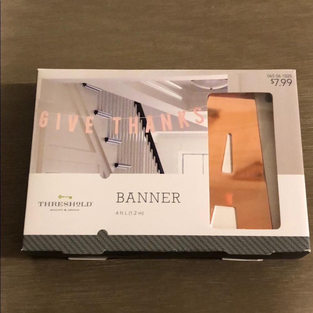 Threshold “Give Thanks” Metal Decorative Banner